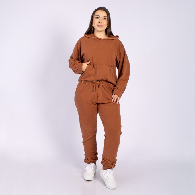 Conjunto Com Capuz E Calça Jogger Marrom
