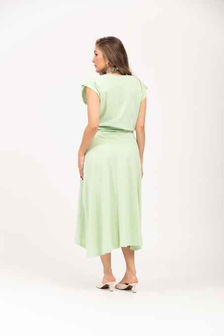 Blusa Com Barra Ribana Decote V Verde Claro