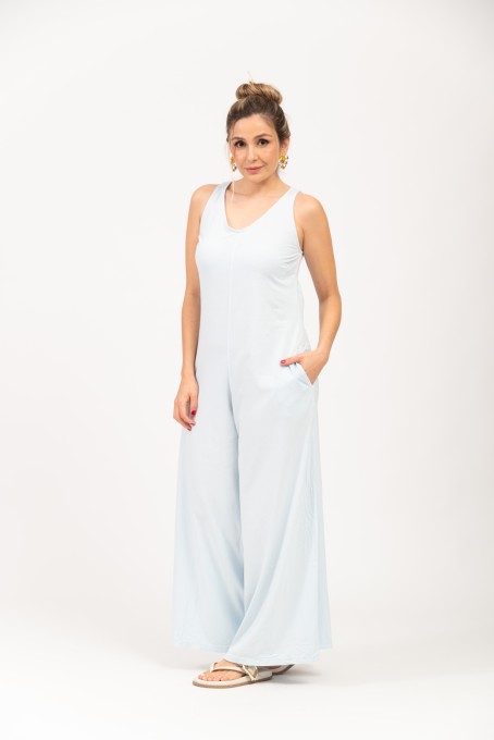 Macacão Pantalona Com Amarração Nas Costas Azul Claro