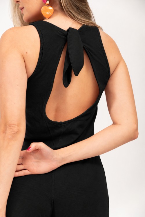 Macacão Pantalona Com Amarração Nas Costas Preto