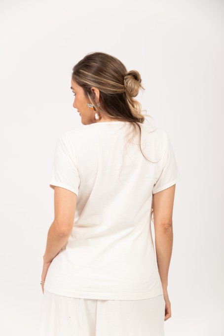 Blusa Manga Curta Com Recortes
