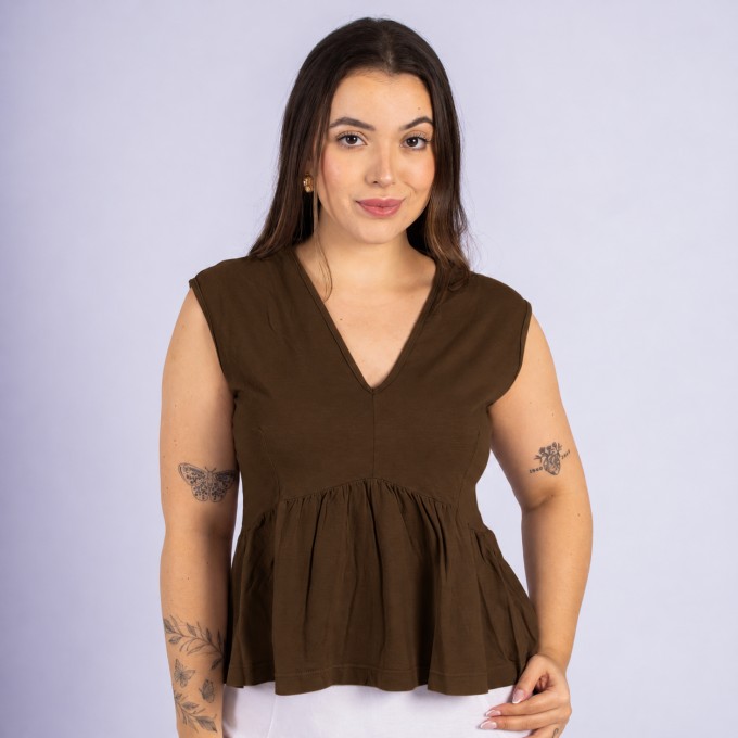 Blusa Decote V Com Babado Café