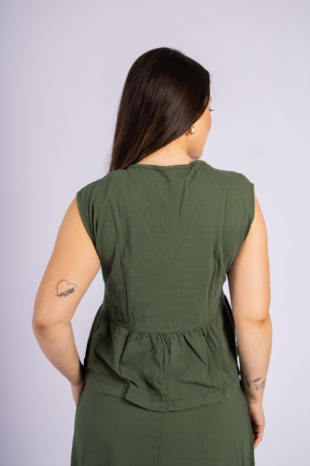 Blusa Decote V Com Babado Verde Musgo
